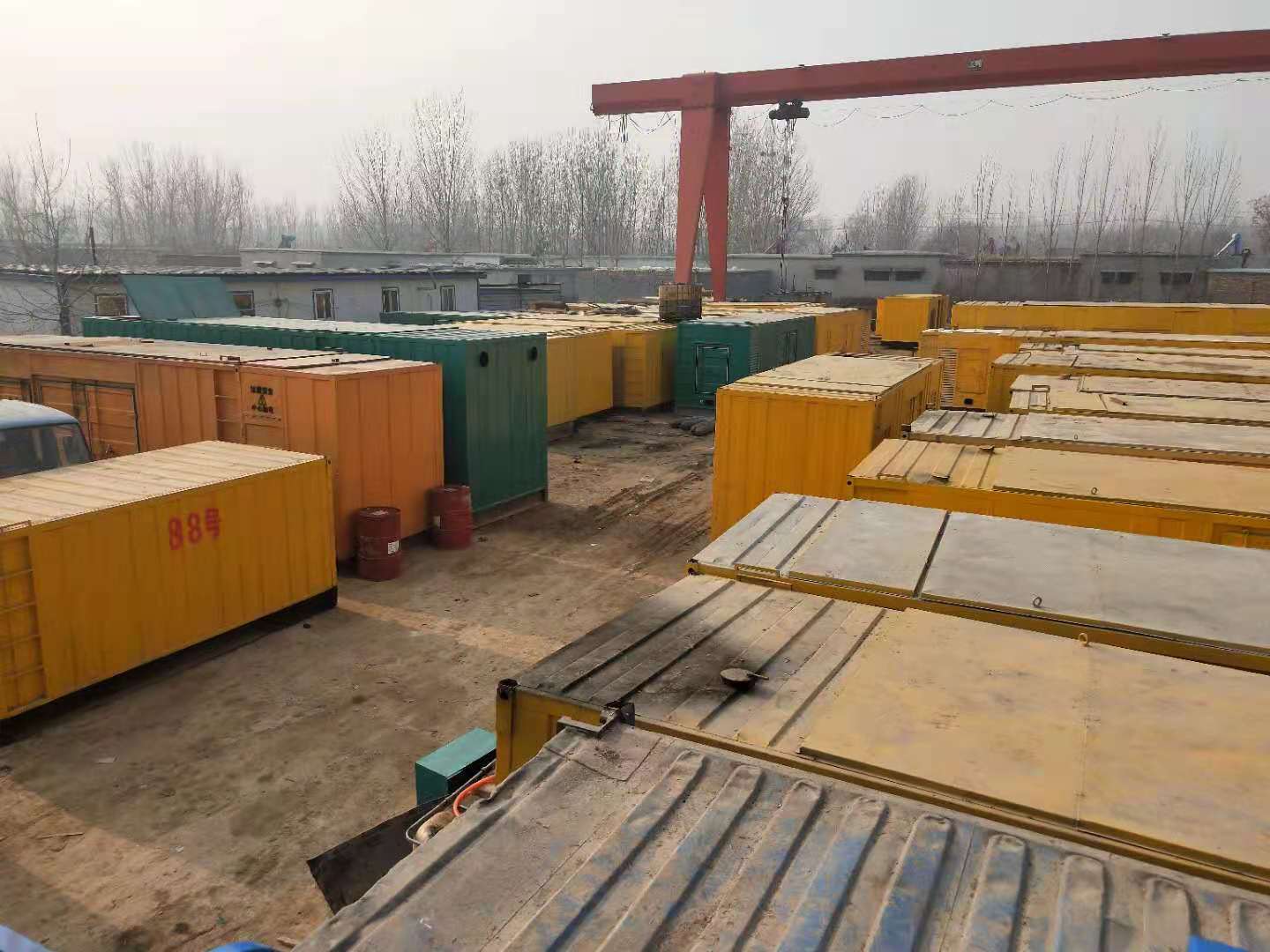 宣州租赁发电机-灰尘、风沙对柴油发电机组造成哪些不良影响？